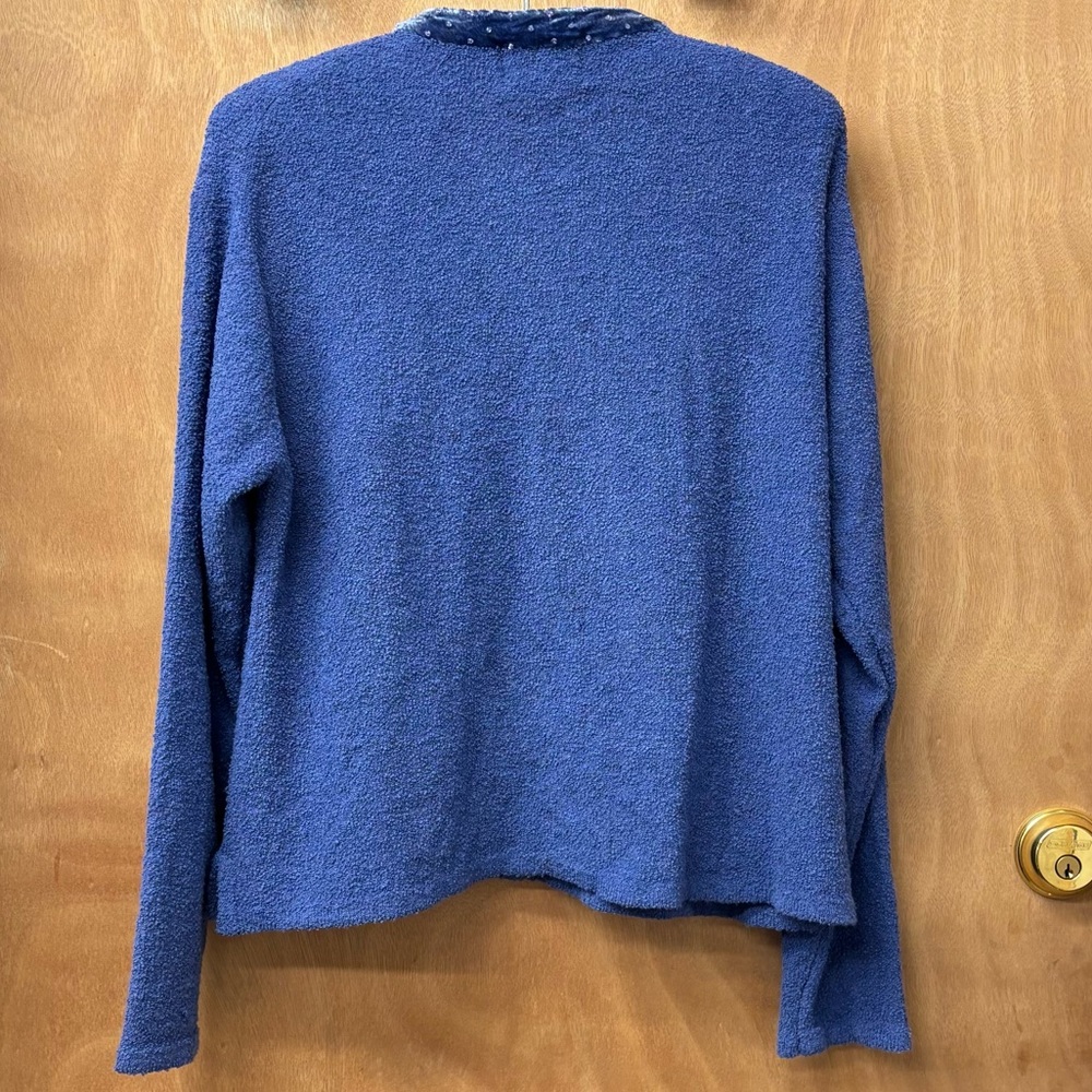 90s Periwinkle cardigan with velvet trim and beaded grape details, small - Picture 2 of 9